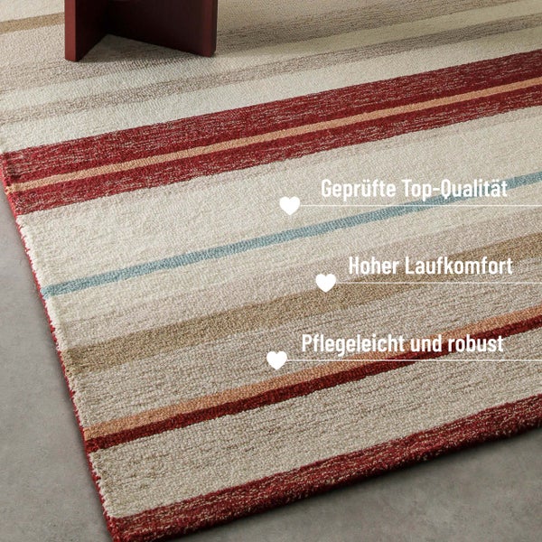 Gestreifter Teppich mit geprüfter Qualität, hohem Laufkomfort, pflegeleicht und robust.