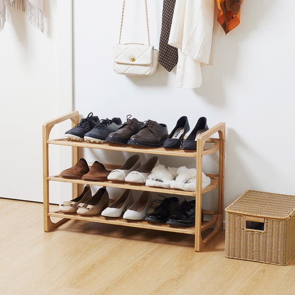 HOMCOM Schuhregal, Schuhständer mit 3 Ebenen aus Bambus, für max. 9 Paar Schuhe, Schuhablage mit Griff für Eingang, Schlafzimmer, 76 x 33 x 51 cm, Natur