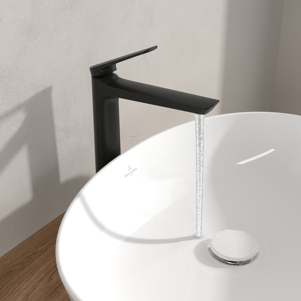 Villeroy & Boch Oasis Waschtischarmatur erhöht, ohne Zugstange, Wasserhahn Bad mit Keramikkartusche, Waschbeckenarmatur wassersparend, Auslauf Höhe 245mm, rund, Matt Black