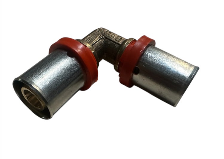 Pressfitting-Winkel 90 Grad aus Messing mit Edelstahl-Presshülsen für Rohrverbindungen.