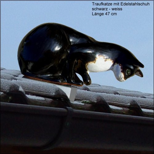Traufkatze aus Keramik mit Edelstahlschuh für das Dach, schwarz-weiß, Länge 47 Zentimeter.