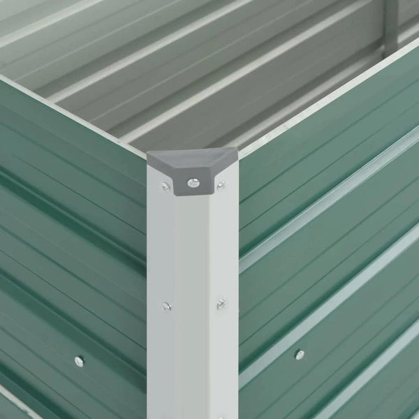 Detailansicht der Ecke eines Hochbeets aus Metall mit Wellblechprofil und Eckpfosten.