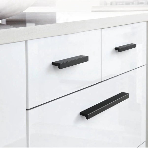 Möbelgriff Stangengriff Reno lochabstand 128 mm Aluminium Schwarz Set 10