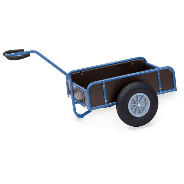 Blauer Handwagen mit Metallrahmen, braunen Holzwänden und schwarzen Gummireifen für Transport und Garten.