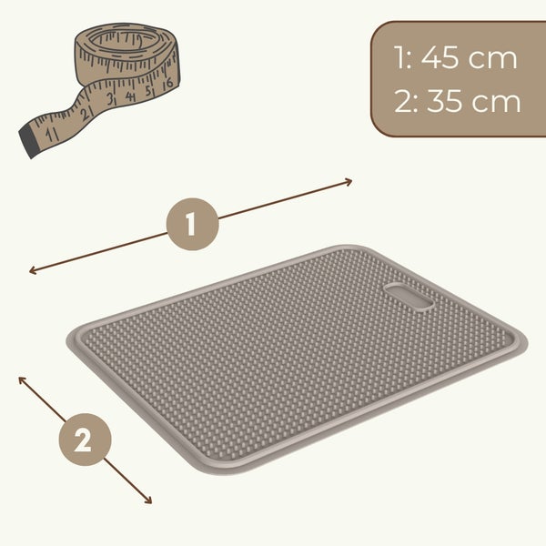 Rechteckige strukturierte Matte mit Abmessungen: Länge 45 Zentimeter und Breite 35 Zentimeter.