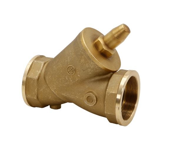 Schrägsitzventil aus Messing mit beidseitigem Innengewinde für die Wasserinstallation.