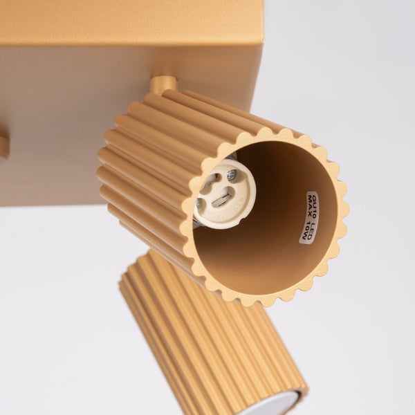 Detailaufnahme einer Deckenleuchte mit GU10 LED Fassung für maximal 10 Watt