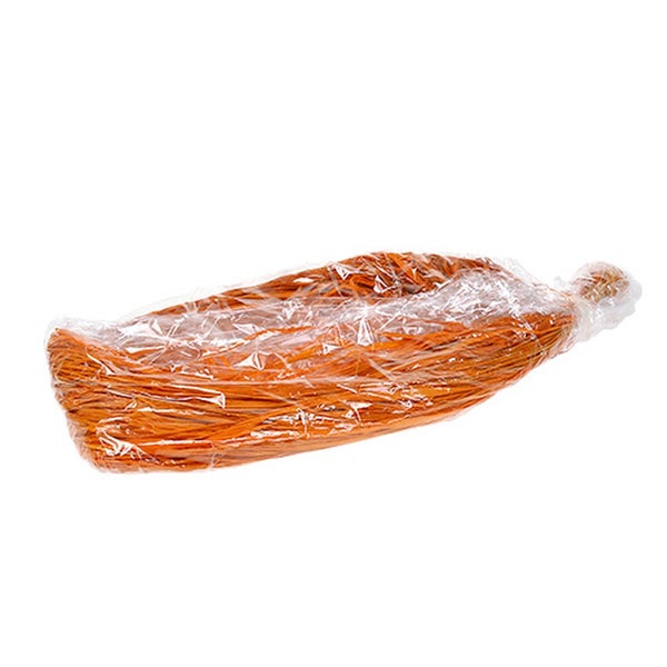 Bündel oranger Naturbast in einer transparenten Kunststoffverpackung