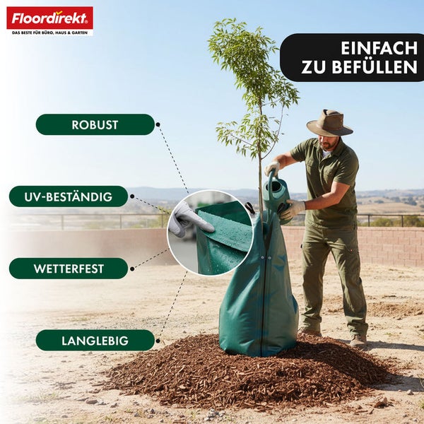 Mann bewässert Baum mit Bewässerungssack, der robust, UV-beständig, wetterfest und langlebig ist