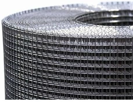 Eine Rolle aus punktgeschweißtem Drahtgitter aus Metall für den Zaunbau