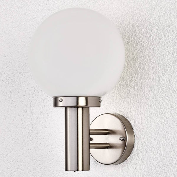 Lindby Edelstahl Wandlampe aussen, Wandleuchte Außenleuchte IP44 Außenlampe Glaskugel 1x E27 max. 60W ohne Leuchtmittel Außenwandleuchten
