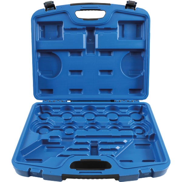 Geöffneter Werkzeugkoffer aus Kunststoff mit Fächern