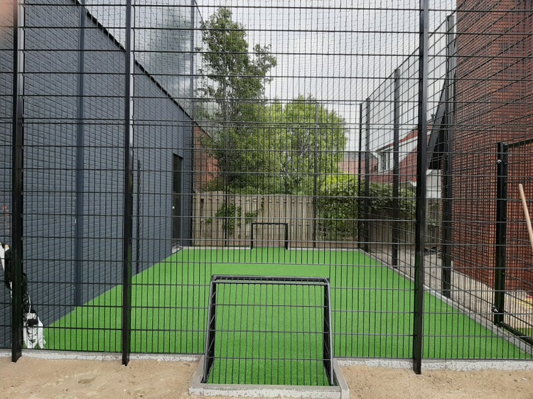 Kunstrasen Allround Sport mit Drainage 12 mm grün 200 cm breit (Meterware)