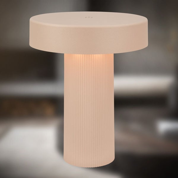 Moderne Tischleuchte in Pilzform mit geriffeltem Sockel und flachem Schirm.