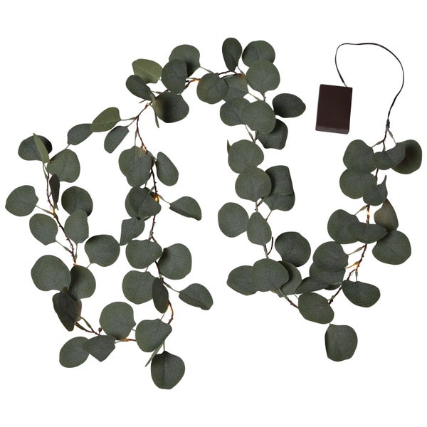 Eukalyptusgirlande mit Beleuchtung