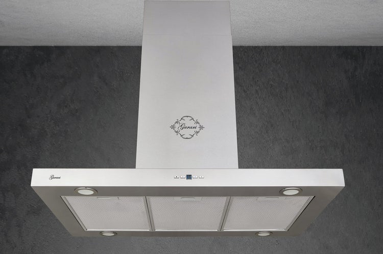 Wandhaube Gurari aus Edelstahl mit Metallfettfiltern und LED Beleuchtung in moderner Optik für die Küche.