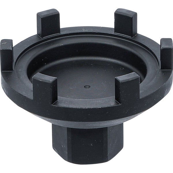 Runde, schwarze Abdeckung für den Sanitärbereich