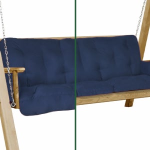 Blaue Auflage für eine Hollywoodschaukel aus Holz.