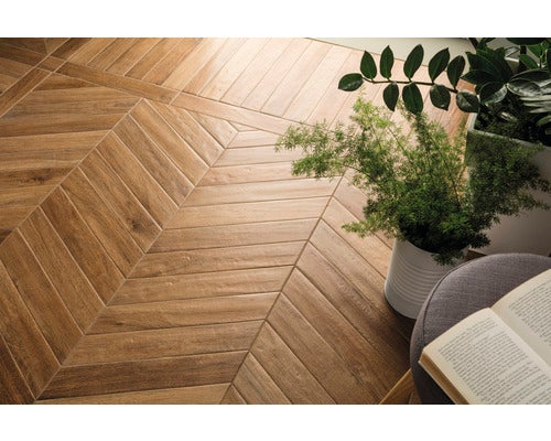 Wand- und Bodenfliese Auvergne Dore Chevron 7,5x40,7cm