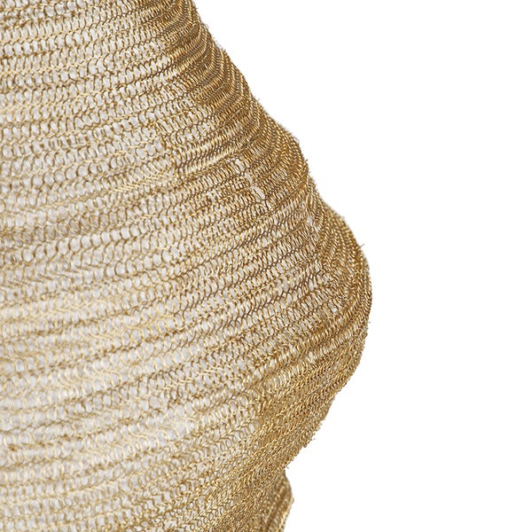 Nahaufnahme eines goldenen Metallgewebes