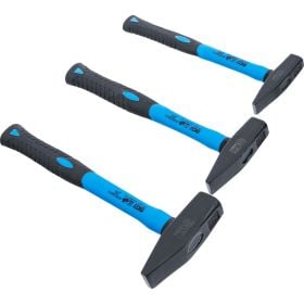 Drei Schlosserhämmer mit Fiberglasstiel und ergonomischem Griff