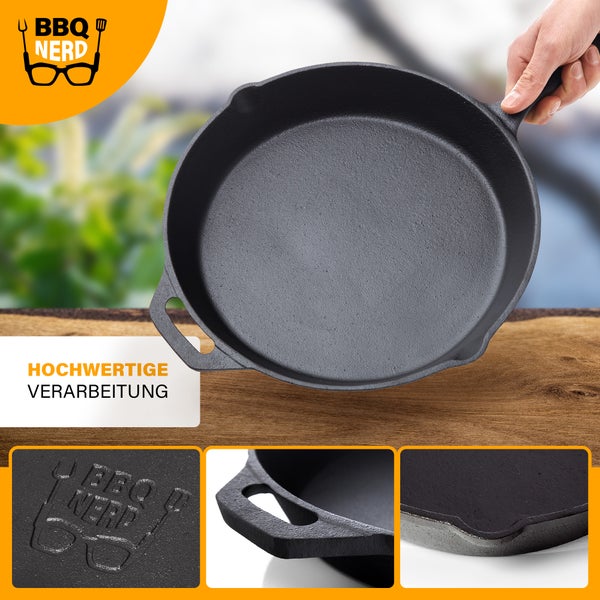 BBQ Nerd Grillpfanne Ø 25 cm 2600g mit Ausgießer und Griff | Gusseisenpfanne zum Grillen, Rösten, Anbraten | Antihaft-Pfanne Feuerpfanne - hitzebeständig & wärmespeichernd