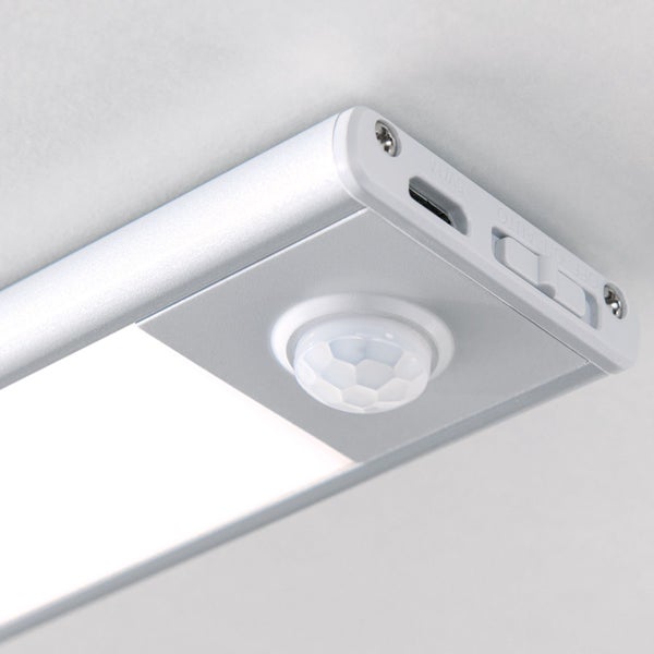LED Akku Schrankleuchte 40 cm 3000 K Sensor Silber