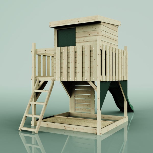 Spielhaus aus hellem Holz mit Kletterpodest, Leiter, dunkelgrüner Rutsche und integriertem Sandkasten.
