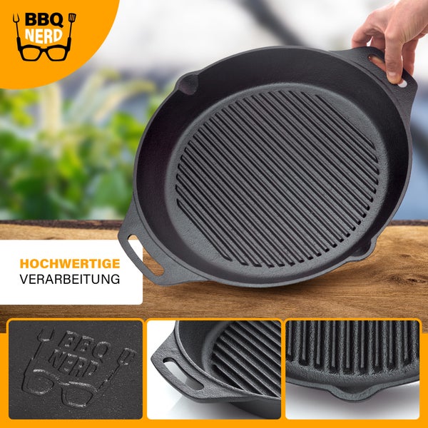 BBQ Nerd Gusseisenpfanne zum Grillen - mit Rillenboden für ein schönes Grillmuster | Steakpfanne Ø 35 cm 4550g mit Ausgießer und Henkel | Antihaft-Pfanne Feuerpfanne Outdoor-Pfanne