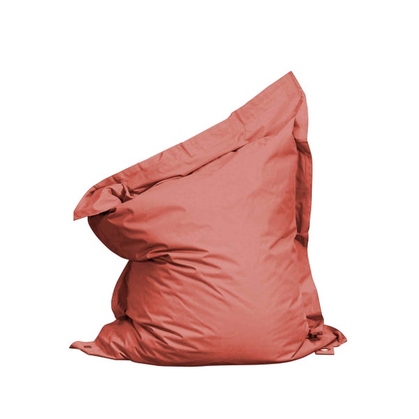 Sitzsack in Terracotta aus strapazierfähigem Stoff für gemütliches Sitzen im Innen- und Außenbereich.