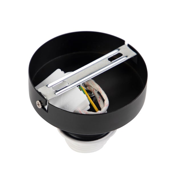 Schwarzer runder Lampenbaldachin aus Metall mit Montagebügel und Lüsterklemme für die Deckeninstallation.