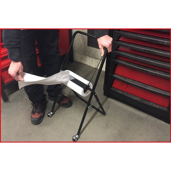 Werkstattpapierhalter mit Papierrolle