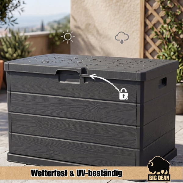 Wetterfeste und UV-beständige Auflagenbox aus Kunststoff mit Holzoptik und Vorrichtung für ein Vorhängeschloss auf einer Terrasse.