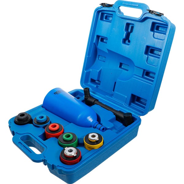 Kühlmittel-Befüllgerät im blauen Koffer