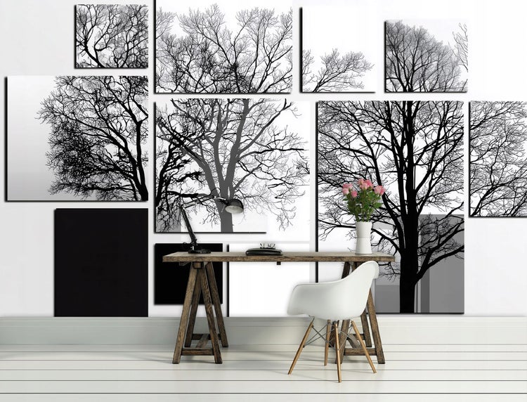 Wohnraum mit Wanddekoration, Schreibtisch, Schreibtischlampe und Stuhl