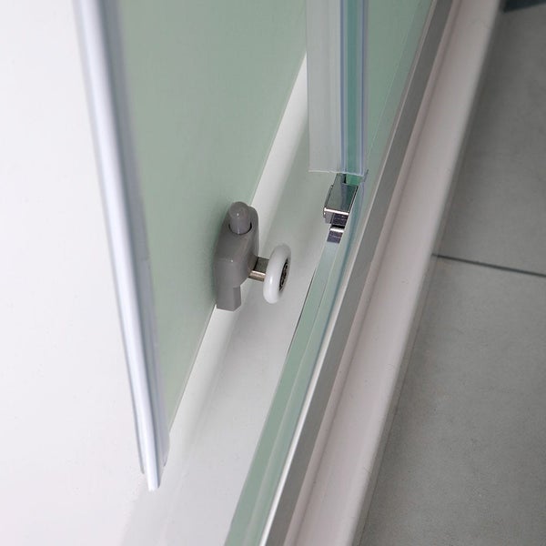 Eckdusche mit  Verchromten Vollrahmen und satiniertes Sicherheitsglas 6 mm | Giada