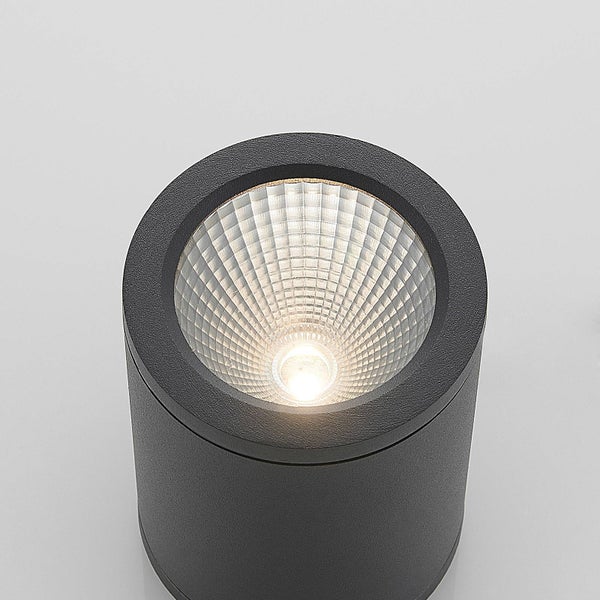 Lucande LED Deckenleuchten Embla (spritzwassergeschützt (Modern) in Alu aus Aluminium (1 flammig, ) - Außenleuchte für Garten Terasse Balkon & Haus Deckenleuchte