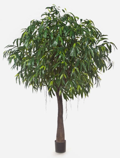 Künstlicher Ficus mit langen schmalen grünen Blättern, hängenden Luftwurzeln und braunem Stamm.