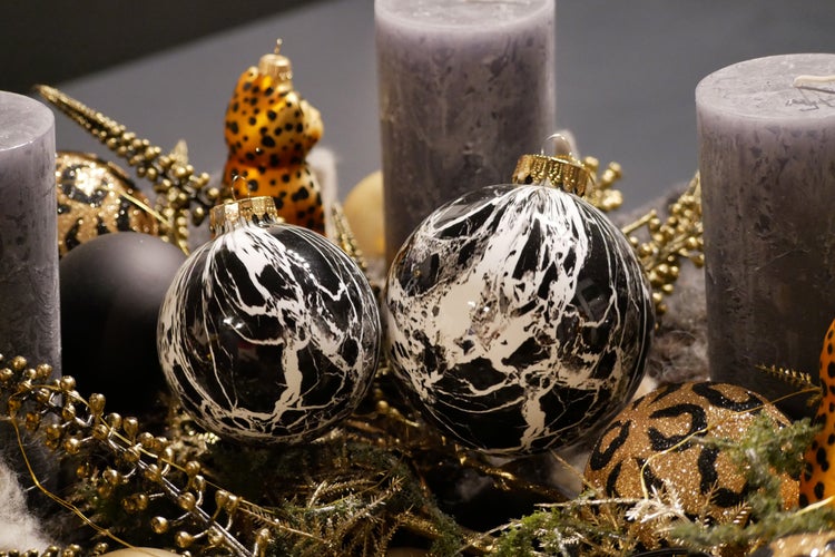 Spezial-Glaskugel Schwarze Marmoroptik, Schwarz/Weiß Glanz, 10cm, 1 Stck., Weihnachtsbaumkugeln, Christbaumschmuck, Weihnachtsbaumanhänger