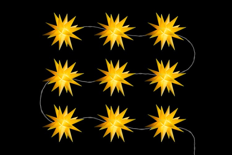 Deckenleuchte mit halbkugelförmigem Schirm