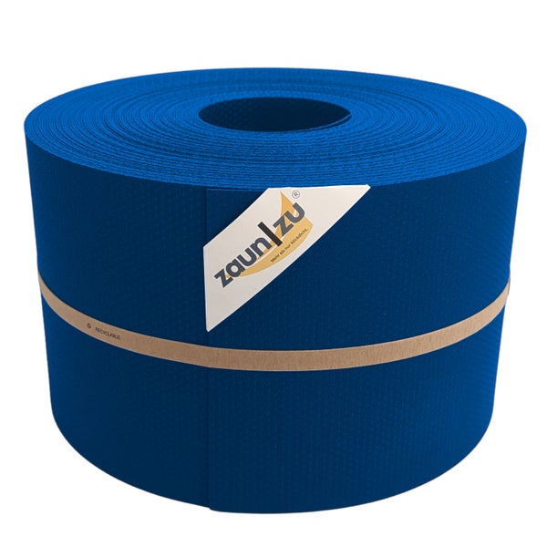 Eine Rolle Zaunblende aus Kunststoff für Sichtschutz an Zäunen, inklusive Zaunlzu Logo.