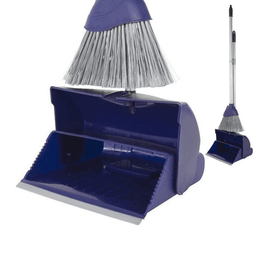 Kehrgarnitur mit Besen und Kehrschaufel