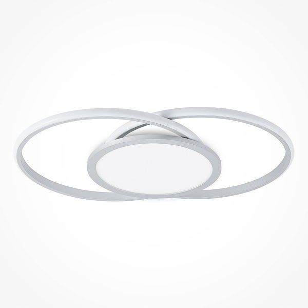 Moderne LED-Deckenleuchte mit drei ineinandergreifenden runden Ringen in Weiß und Silber.
