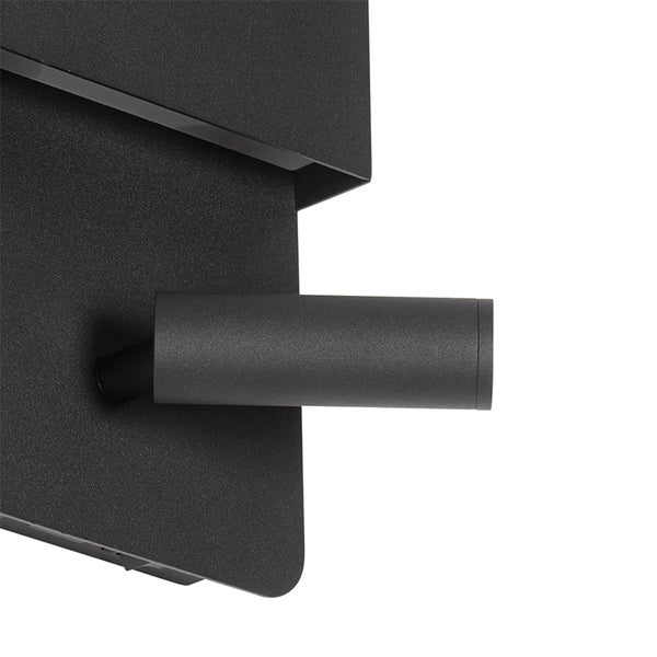 Nahaufnahme einer schwarzen Wandleuchte