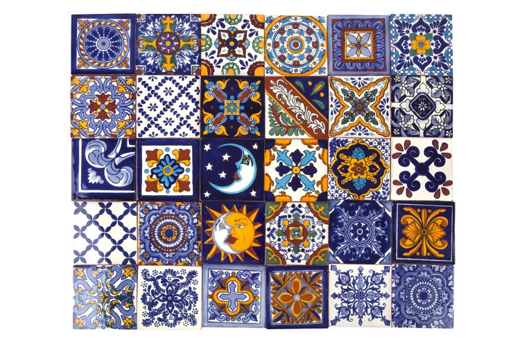 Fliesen mit unterschiedlichen Mustern