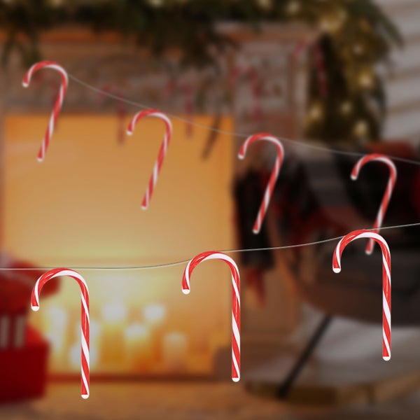 Weihnachts Lichterkette mit Zuckerstangen Motiven für eine festliche Dekoration
