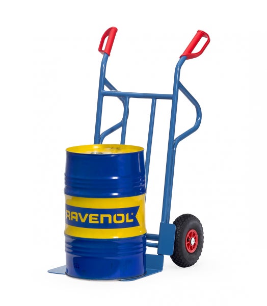 Sackkarre mit Ölfass der Marke Ravenol