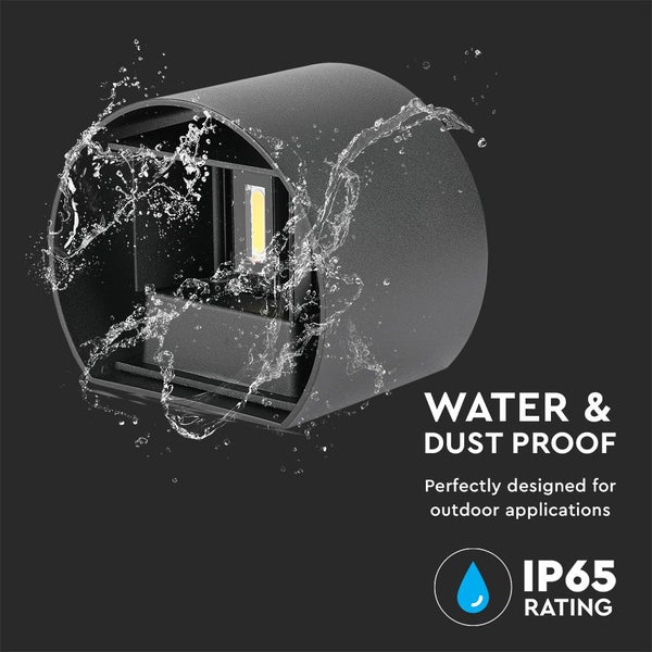 Wasserdichte und staubdichte Aussenleuchte mit Schutzart IP65.