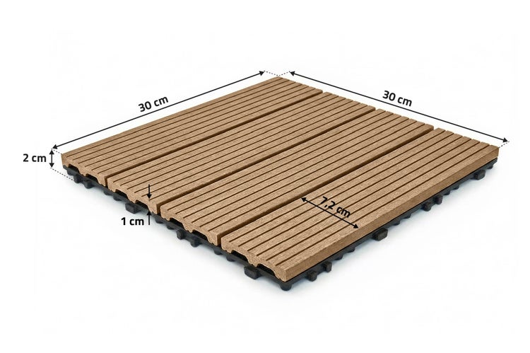 Quadratische WPC Terrassenfliese mit Klicksystem, 30 mal 30 Zentimeter, 2 Zentimeter Stärke, geriffelte Oberfläche