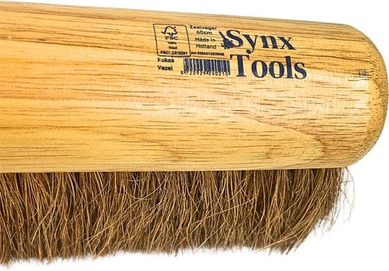 Synx Tools Saalbesen, 60 cm, mit Holzstiel und Kokosfaserborsten